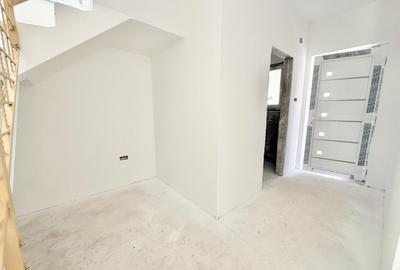 Duplex cu 4 camere cu Canalizare în Moșnița Nouă - 12