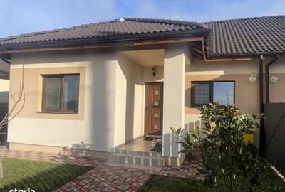 Casă cu 3 camere cu Teren 313 Mp în Moșnița Nouă - 2