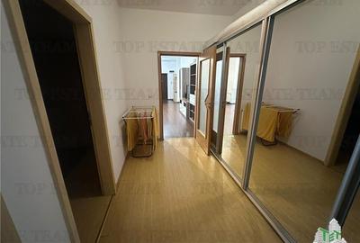 Apartament 3 camere de vanzare in zona  Doi Cocosi - 3