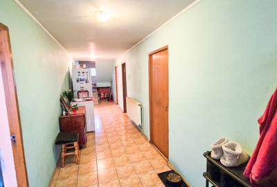 Casă individuală cu 10 camere cu Canalizare în Găvana - 12
