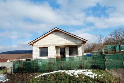 Casă cu 3 camere cu Teren 700 Mp în Cerghid - 4