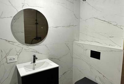 Apartament cu 3 camere decomandat în Nord