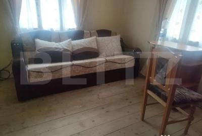 Casă cu 3 camere cu Teren 1500 Mp în Negostina