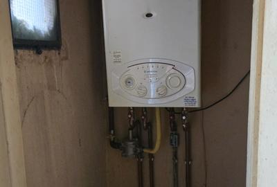 Apartament 2 camere Matei Basarab Bucovina etaj 2 decomandat vedere spre parc - 3