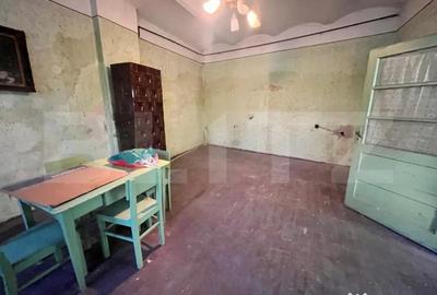 Apartament cu 2 camere nedecomandat în Central