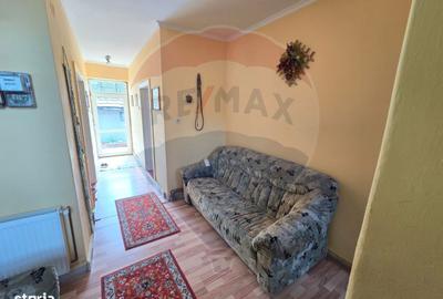 Casă cu 5 camere cu Teren 310 Mp în Central - 3