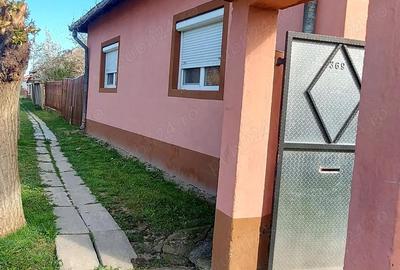 Casă cu 3 camere cu Teren 3640 Mp în Boiu - 4
