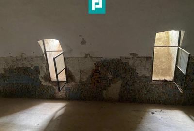 Casă individuală cu 8 camere cu Canalizare în Maciova - 26