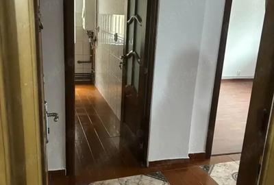 Apartament cu 3 camere decomandat în Central - 7