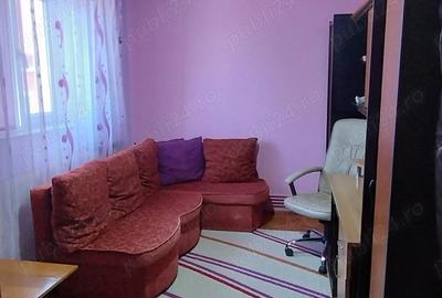 Apartament cu 3 camere decomandat în Central - 9