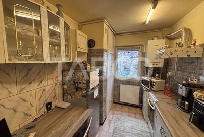 Apartament 3 camere 55 mpu 2 balcoane etaj 2 + pivnita Valea Aurie - 2