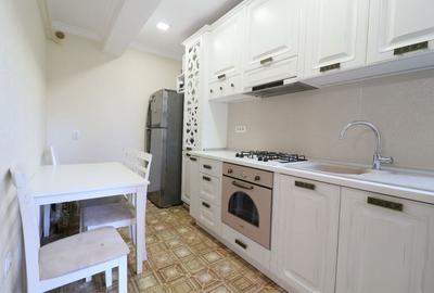 Apartament cu 3 camere decomandat în Central - 7