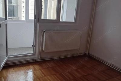 Apartament cu 2 camere decomandat în Port - 4