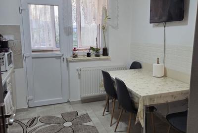 Apartament cu 3 camere decomandat în Central - 4