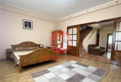 Casă cu 9 camere cu Canalizare în Faleza Nord - 16