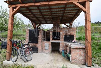 Casă individuală cu 5 camere cu Canalizare în Iris - 15