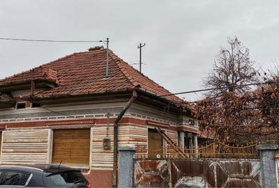 Casă cu 4 camere în Gura Văii - 8