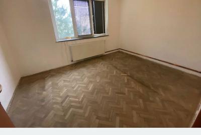 Apartament cu 2 camere decomandat în Calea București - 7