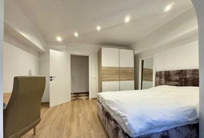 Apartament cu 3 camere decomandat în Târgu Cucu - 4