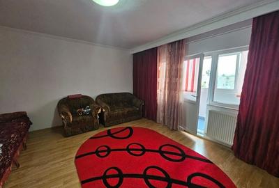 De vânzare apartament 3 camere, Prudu - Complex 2 - 2