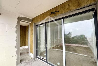 Apartament cu 3 camere semidecomandat, mobilat în Cristian - 15