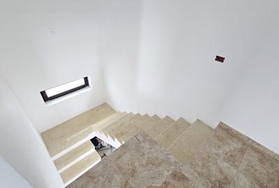 Casă individuală cu 4 camere cu Canalizare în Central - 17