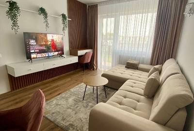 Apartament cu 2 camere decomandat în Tractorul - 5