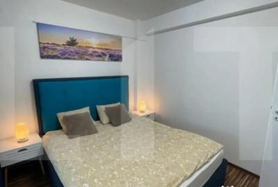 Garsonieră decomandată în P-ța Unirii