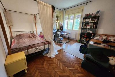 Casa deosebita, 3 camere, 200 mp utili, Centru - 13