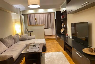 Ofer inchiriere ap 3 camere  ultracentral, mobilat modern, 550 euro - 4