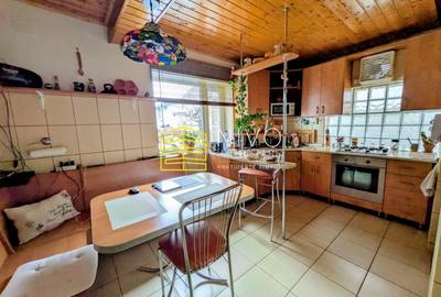 Casă individuală cu 11 camere cu Canalizare în Platou - 9