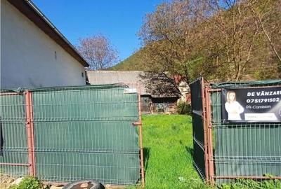 Sura cu teren ingradit cu toate utilitatile de - 6