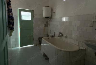 Casă cu 3 camere în Central - 5