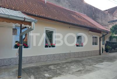 Casa 109 mp 4 camere pivnita terasa loc parcare curte comuna Cisnadie - 20