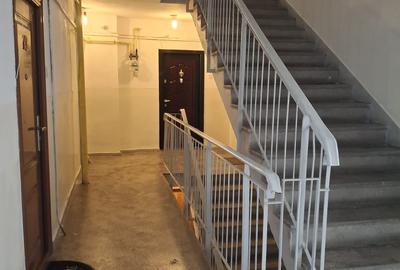 Apartament cu 3 camere decomandat în Capitol - 7