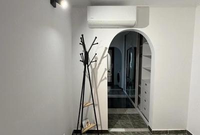 Apartament cu 3 camere decomandat în Micro 14 - 2