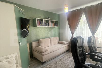 Inchiriere apartament 4 camere zona Lama, etaj 1 - 8