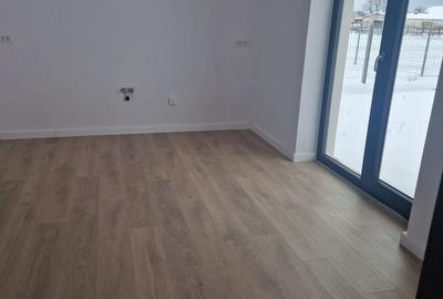 Casă individuală cu 4 camere cu Canalizare în Cristian - 18