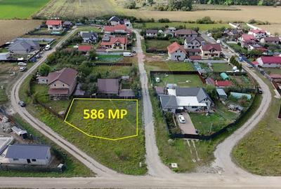 Teren 586mp/2 Deschideri/Halchiu/Cartierul Privighetorii/Apa, curent - 3