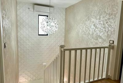 Casă cu Teren 740 Mp în Bucium - 2