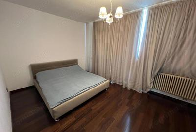 Casă cu 5 camere în Central - 1
