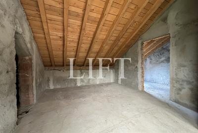 Casă individuală cu 8 camere cu Teren 2308 Mp în Sohodol - 28