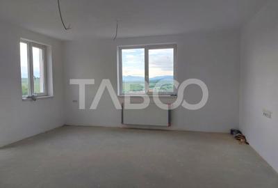 Apartament spatios bloc nou 3 camere  96 mp zona linistita in Cisnadie - 11