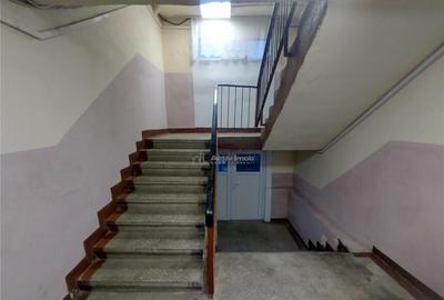 Apartament cu 2 camere decomandat în Central - 4