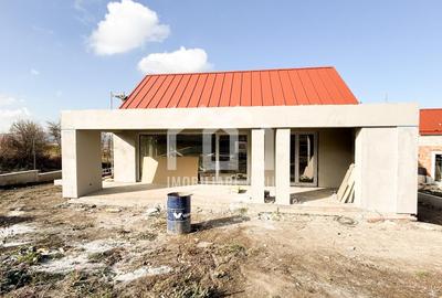 Casă individuală cu 4 camere cu Canalizare în Jucu de Sus - 12