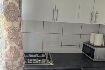 Apartament cu 2 camere în Micro 14