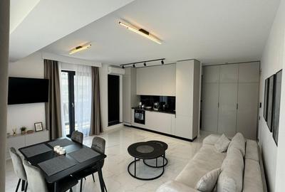 Apartament cu 2 camere decomandat, mobilat în Mamaia-Sat