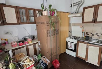 Casa de vanzare, cu 4 camere, 120 mp, teren de 1500 mp, zona - 5