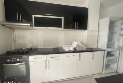 Apartament cu 3 camere în Central - 1