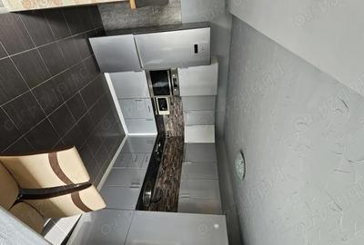 Apartament cu 3 camere decomandat în Central - 6